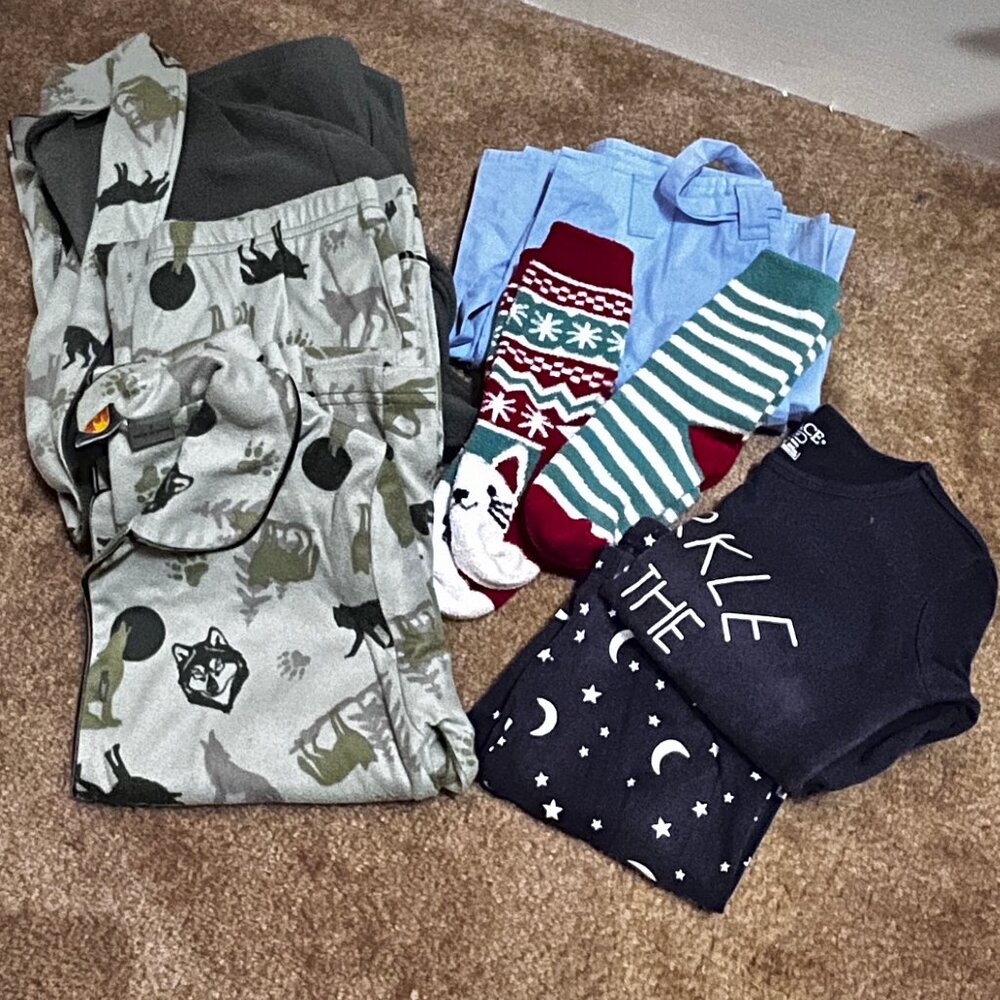 Lot of size 7 PJ's & pair of pants